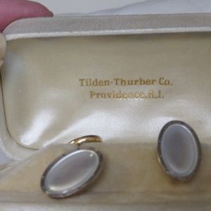 Cufflinks